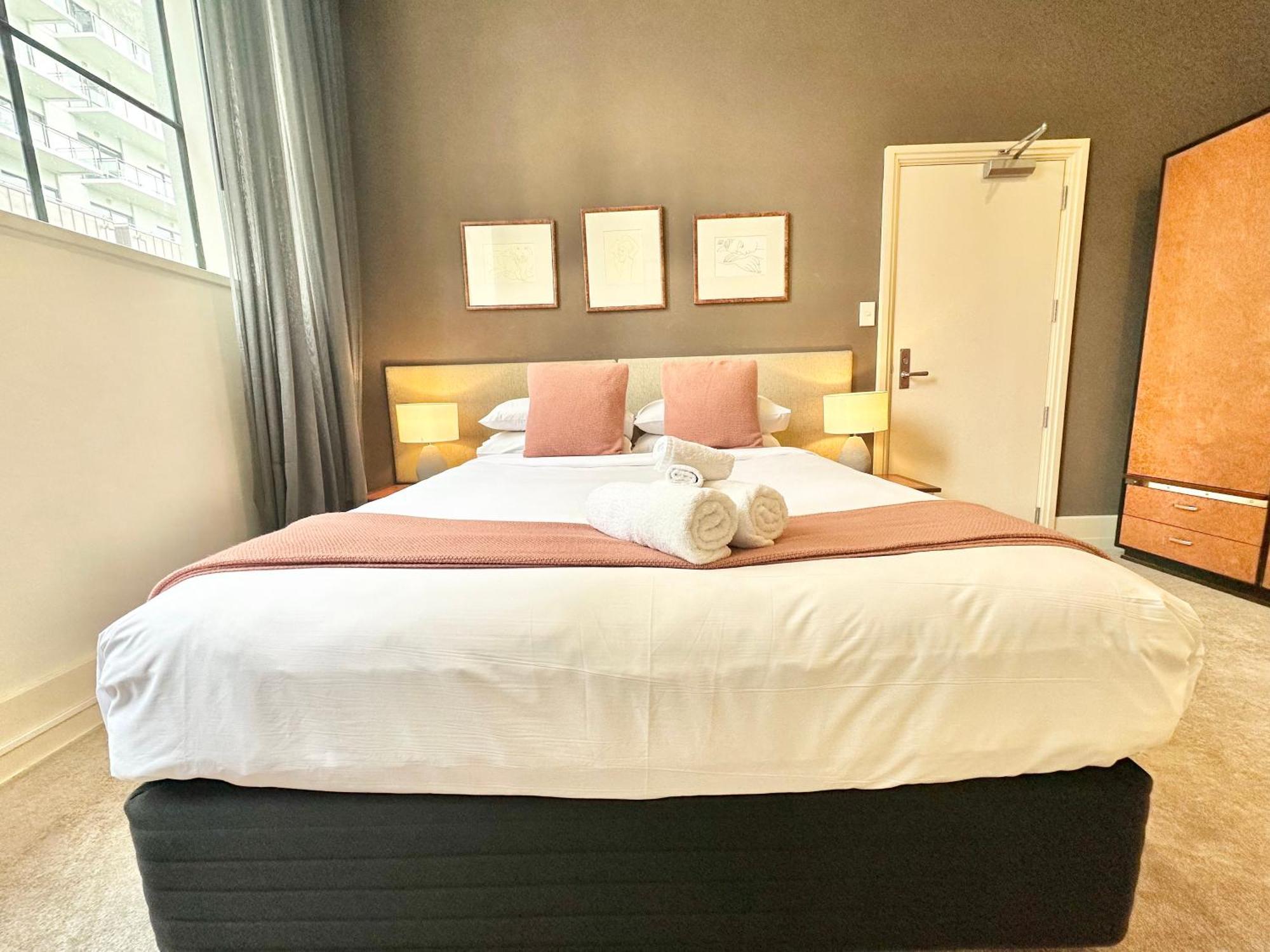 Perfect Pad In Heritage Complex Inn